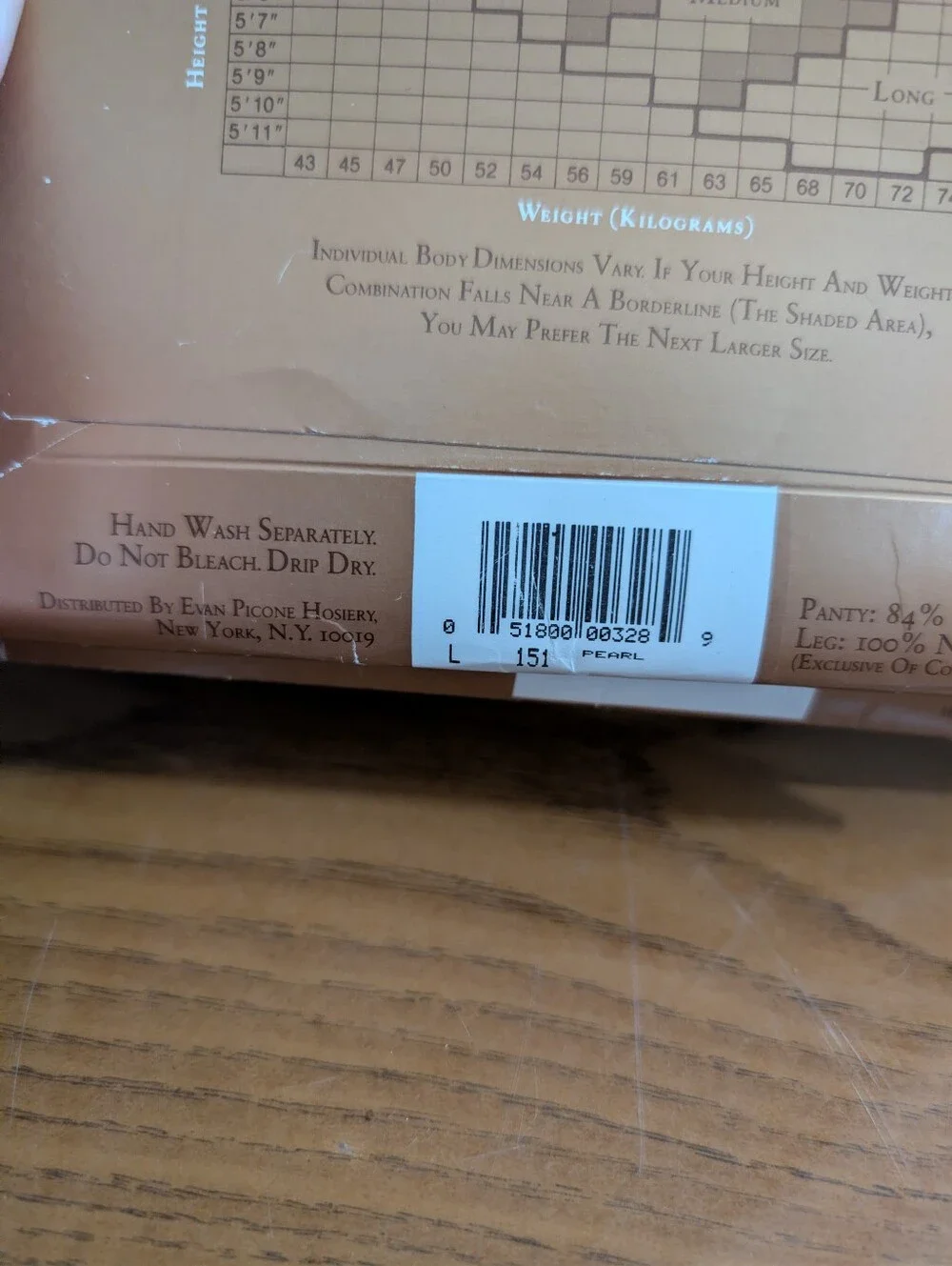 Vintage Evan Picone sheer control top pantyhose, colors:Ivory&Pearl size: Long